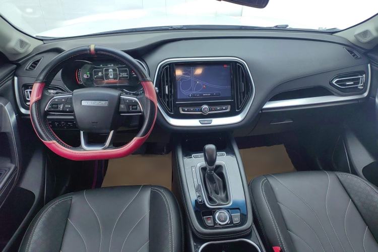 Used JETOUR X70 2018 1.5T Automatic Luxury Edition Center Console