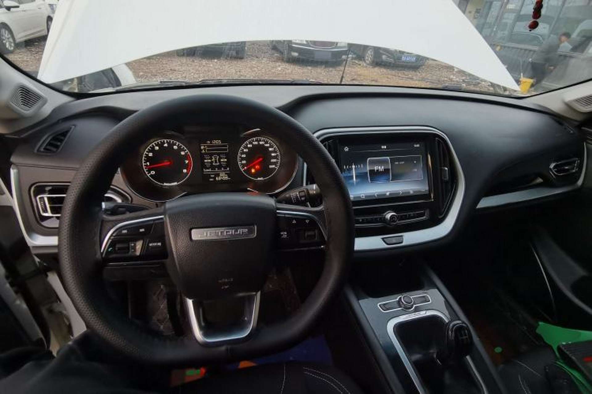 Used JETOUR X70 2018 1.5T Manual Jingxing Edition Center Console