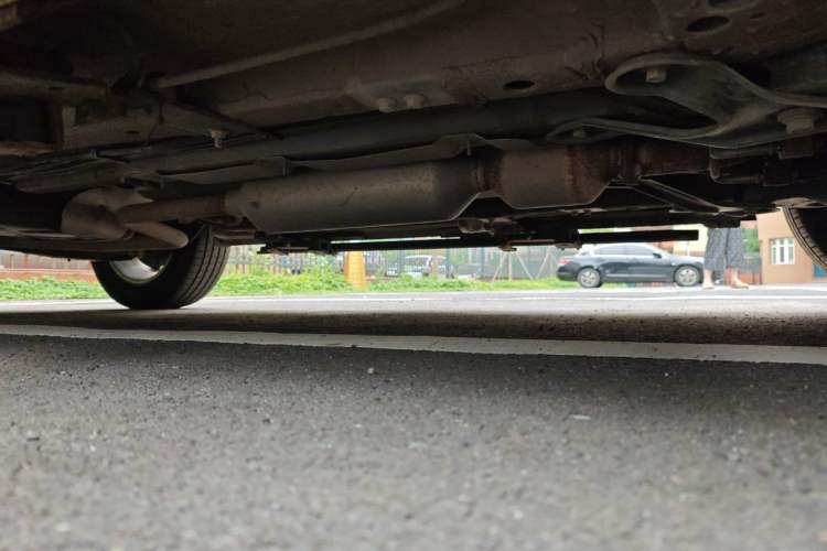 Used JETOUR X70 2018 1.5T Automatic YueXing Edition Chassis Front Right