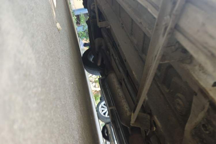 Used JETOUR X70 2018 1.5T Automatic YueXing Edition Chassis Front Right