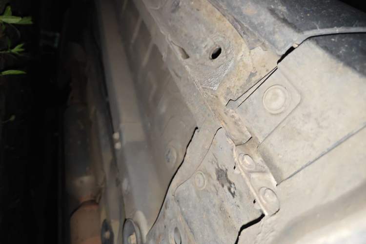 Used JETOUR X70 2018 1.5T Automatic YueXing Edition Chassis Front Right