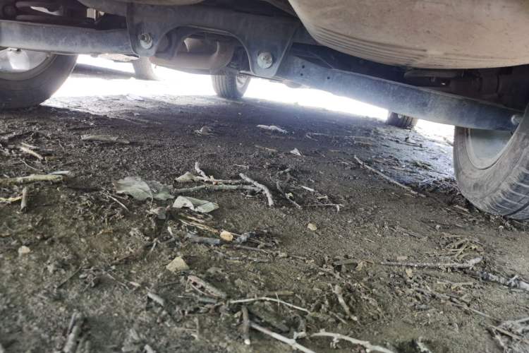 Used JETOUR X70 2018 1.5T Manual Comfort Edition Chassis Rear