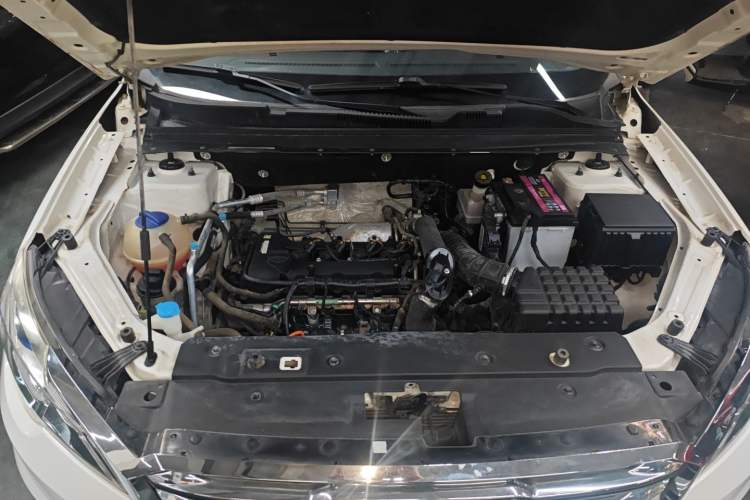 Used JETOUR X70 2018 1.5T Manual Jingxing Edition Engine Bay