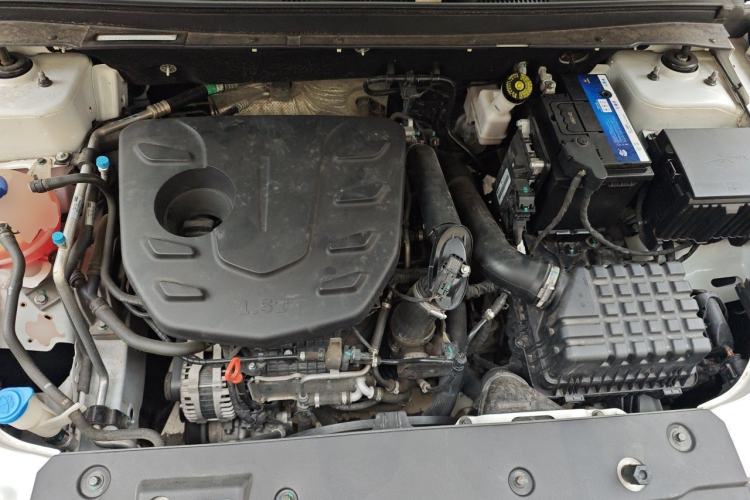 Used JETOUR X70 2018 1.5T Automatic YueXing Edition Engine Bay