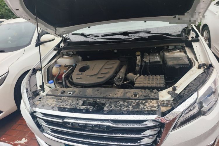 Used JETOUR X70 2018 1.5T Automatic YueXing Edition Engine Bay