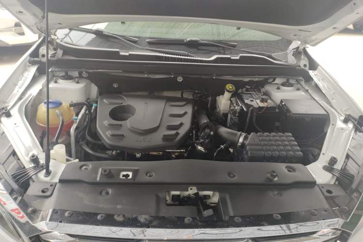 Used JETOUR X70 2018 1.5T Automatic YueXing Edition Engine Bay
