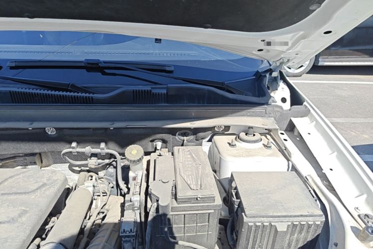 Used JETOUR X70 2018 1.5T Manual Enjoyment Edition Engine Bay Left