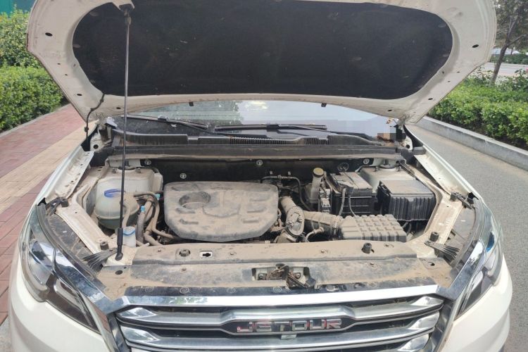 Used JETOUR X70 2018 1.5T Manual Comfort Edition Engine Bay