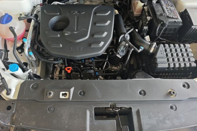 Used JETOUR X70 2018 1.5T Automatic YueXing Edition Engine Bay