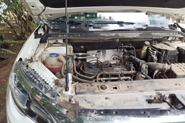 Used JETOUR X70 2018 1.5T Automatic YueXing Edition Engine Bay Right