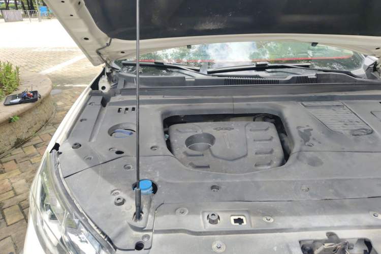 Used JETOUR X70 2018 1.5T Automatic Luxury Edition Engine Bay Right