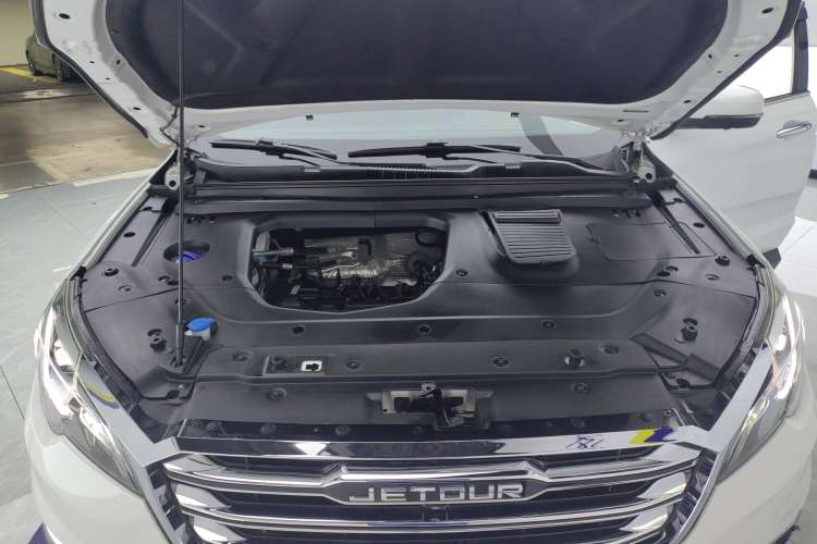 Used JETOUR X70 2018 1.5T Automatic Luxury Edition Engine Bay