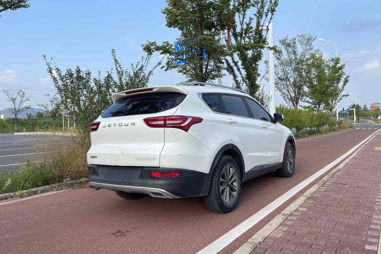 Used JETOUR X70 2018 1.5T Automatic YueXing Edition Exterior 3