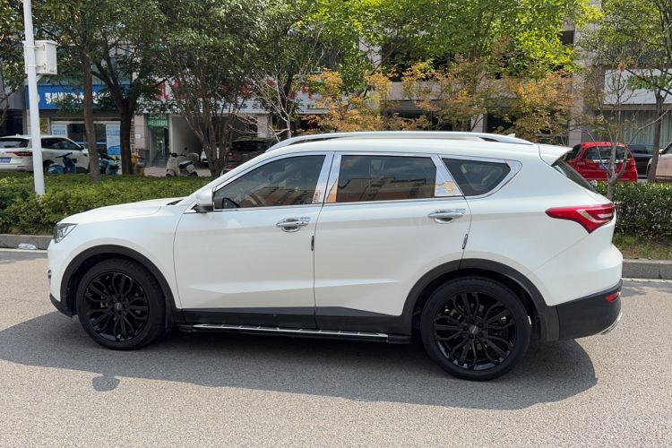 Used JETOUR X70 2018 1.5T Automatic Luxury Edition Exterior 5