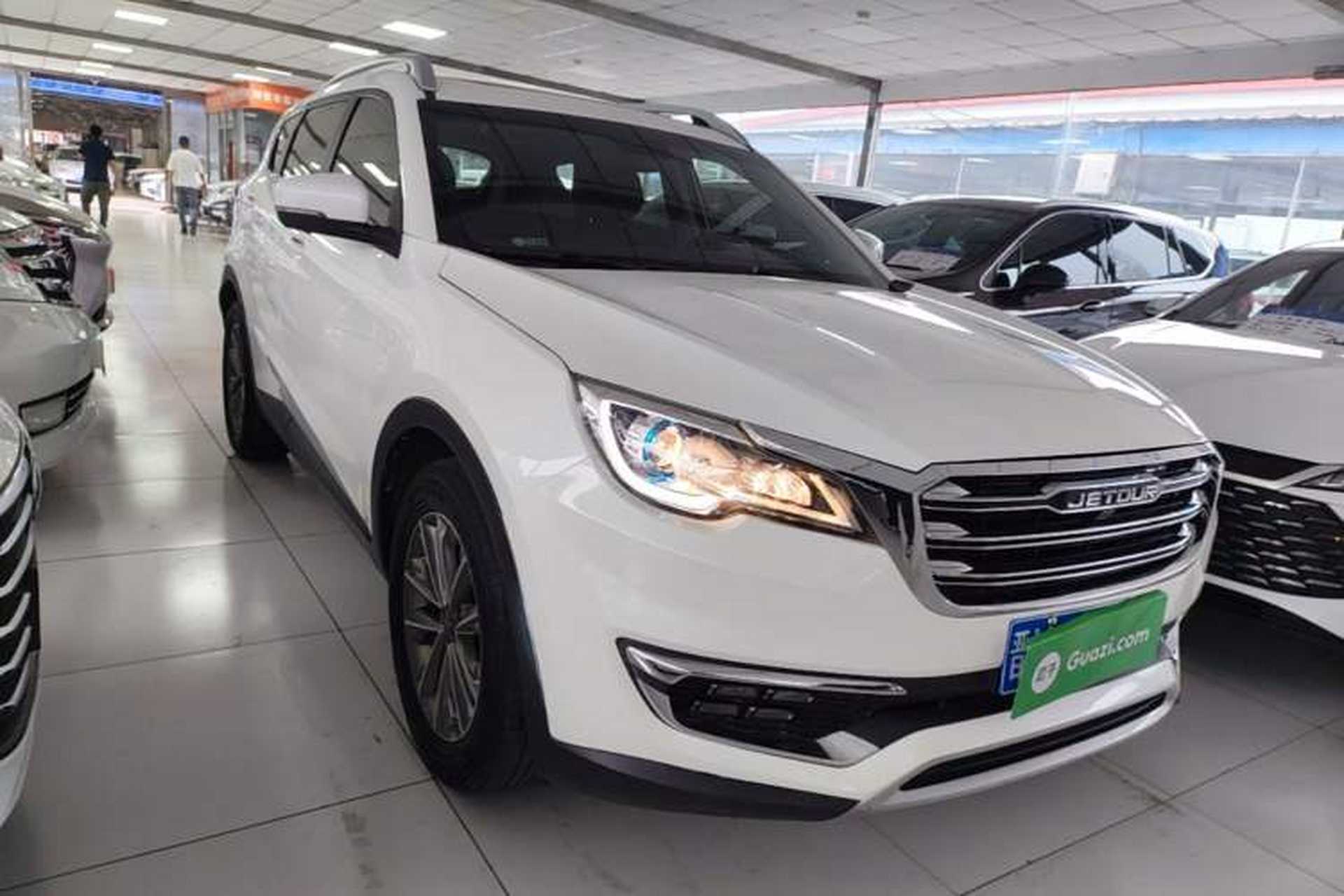 Used JETOUR X70 2018 1.5T Automatic YueXing Edition Front Right 45 Deg