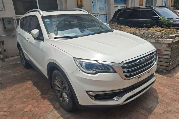 Used JETOUR X70 2018 1.5T Automatic YueXing Edition Front Right 45 Deg