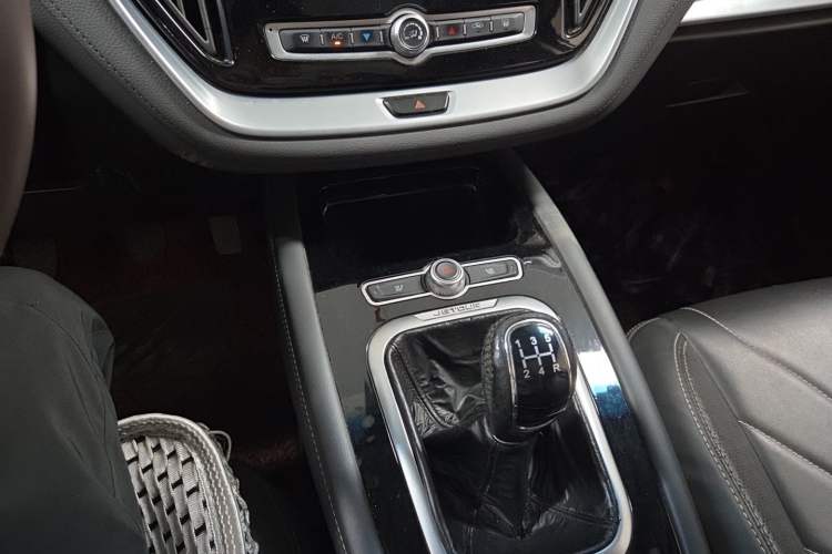 Used JETOUR X70 2018 1.5T Manual Smart Drive Edition Gear Lever