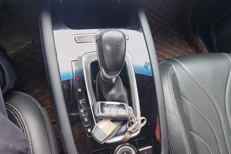 Used JETOUR X70 2018 1.5T Automatic YueXing Edition Gear Lever