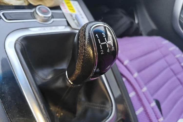 Used JETOUR X70 2018 1.5T Manual Enjoyment Edition Gear Lever
