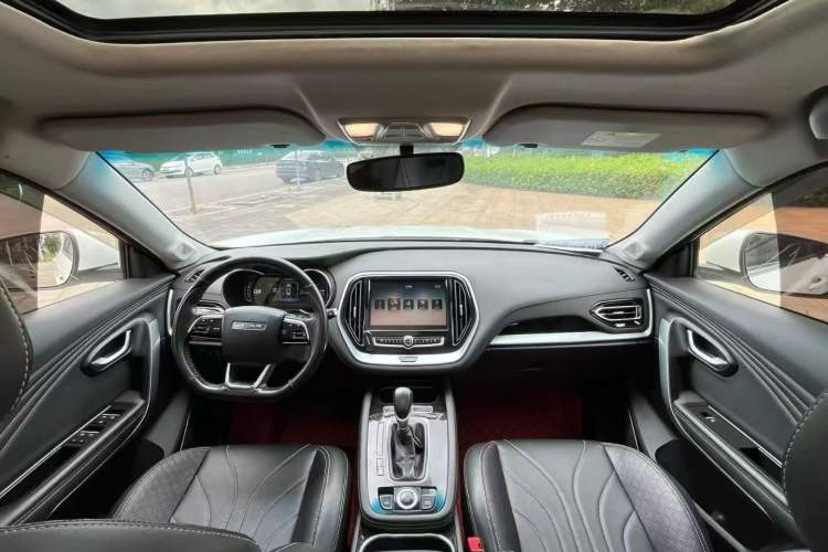 Used JETOUR X70 2018 1.5T Automatic YueXing Edition Interior 1