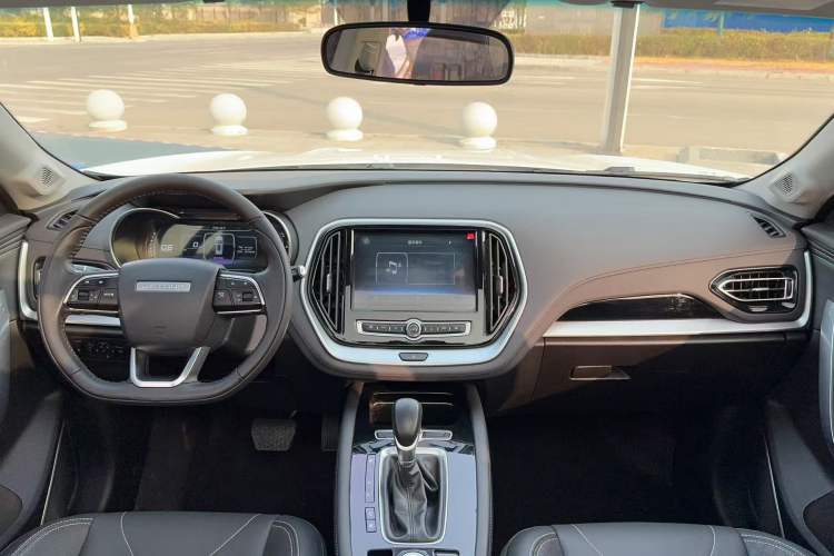 Used JETOUR X70 2018 1.5T Automatic YueXing Edition Interior 1