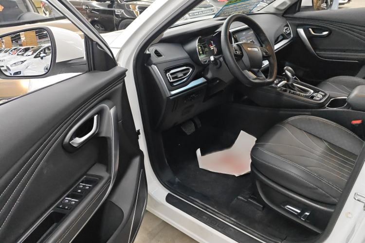 Used JETOUR X70 2018 1.5T Automatic Smart Drive Edition Interior 2