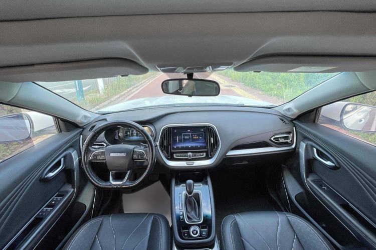 Used JETOUR X70 2018 1.5T Automatic YueXing Edition Interior 3