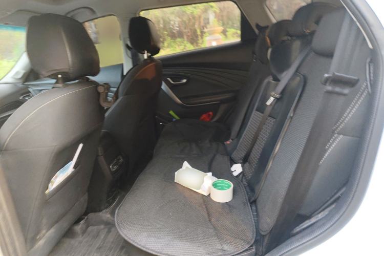 Used JETOUR X70 2018 1.5T Automatic YueXing Edition Interior 4