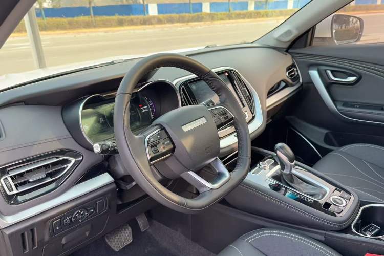 Used JETOUR X70 2018 1.5T Automatic YueXing Edition Interior 5