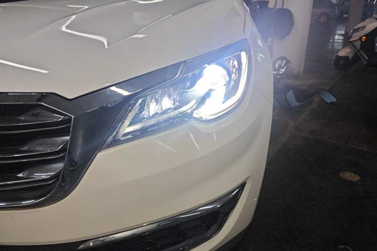 Used JETOUR X70 2018 1.5T Manual Jingxing Edition Left Front Headlight