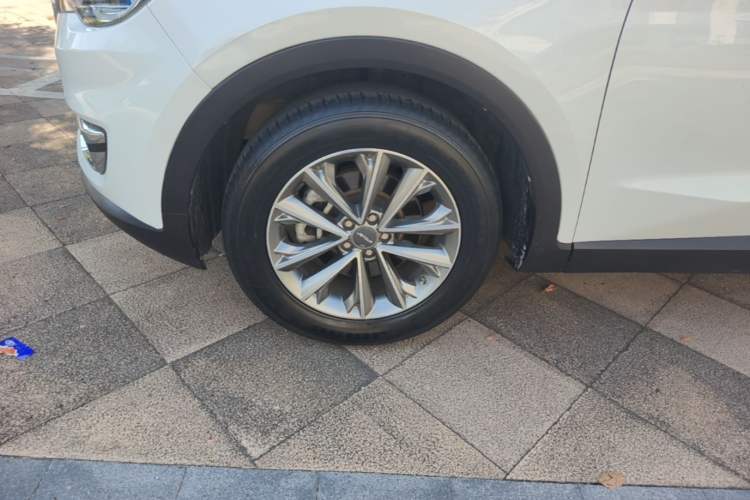 Used JETOUR X70 2018 1.5T Manual Enjoyment Edition Left Front Wheel Hub