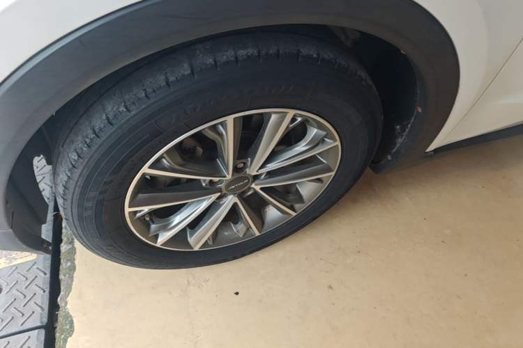 Used JETOUR X70 2018 1.5T Automatic YueXing Edition Left Front Wheel Hub