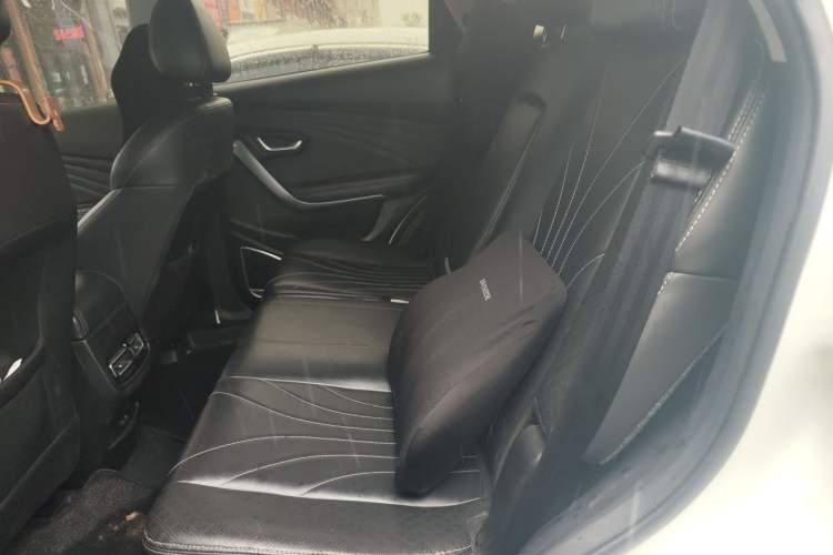 Used JETOUR X70 2018 1.5T Automatic YueXing Edition Left Rear Seat