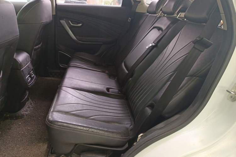 Used JETOUR X70 2018 1.5T Manual Enjoyment Edition Left Rear Seat