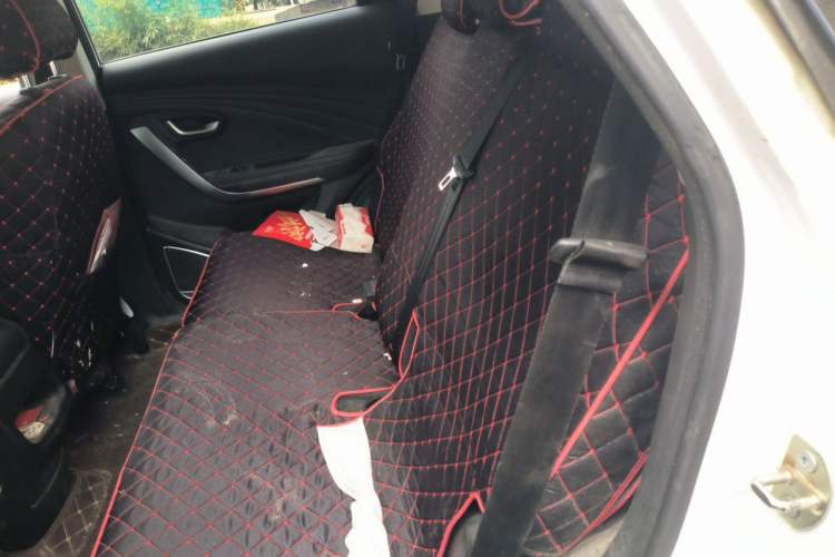 Used JETOUR X70 2018 1.5T Automatic Comfort Edition Left Rear Seat