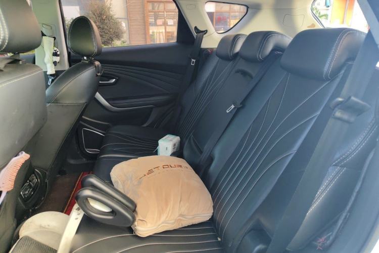 Used JETOUR X70 2018 1.5T Manual Enjoyment Edition Left Rear Seat