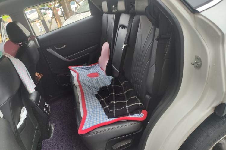 Used JETOUR X70 2018 1.5T Automatic YueXing Edition Left Rear Seat