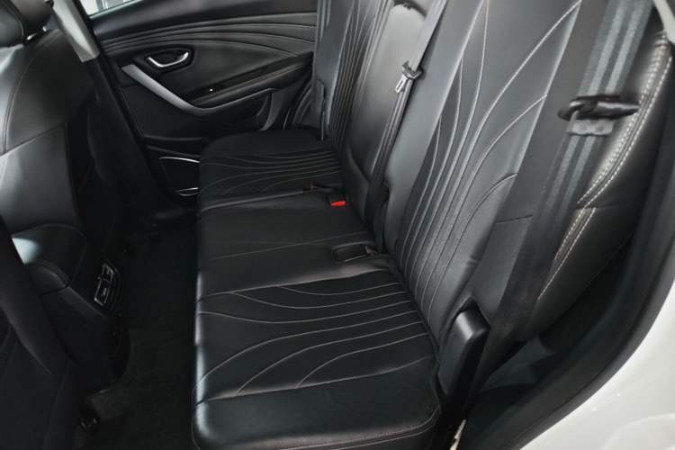 Used JETOUR X70 2018 1.5T Manual Enjoyment Edition Left Rear Seat