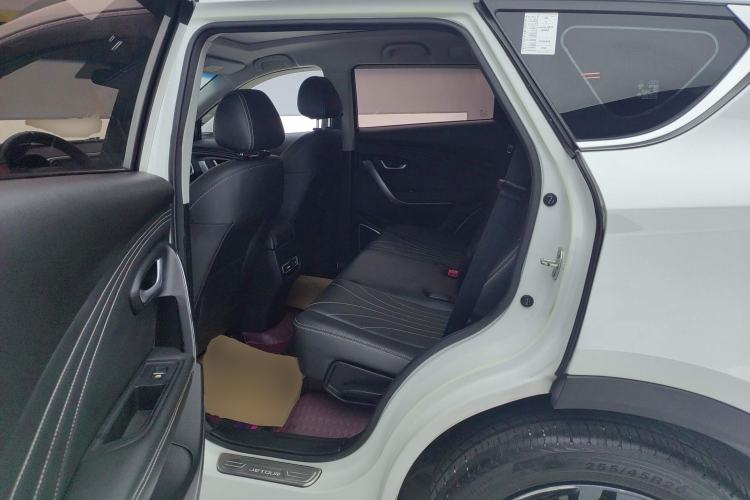Used JETOUR X70 2018 1.5T Automatic Luxury Edition Left Rear Seat