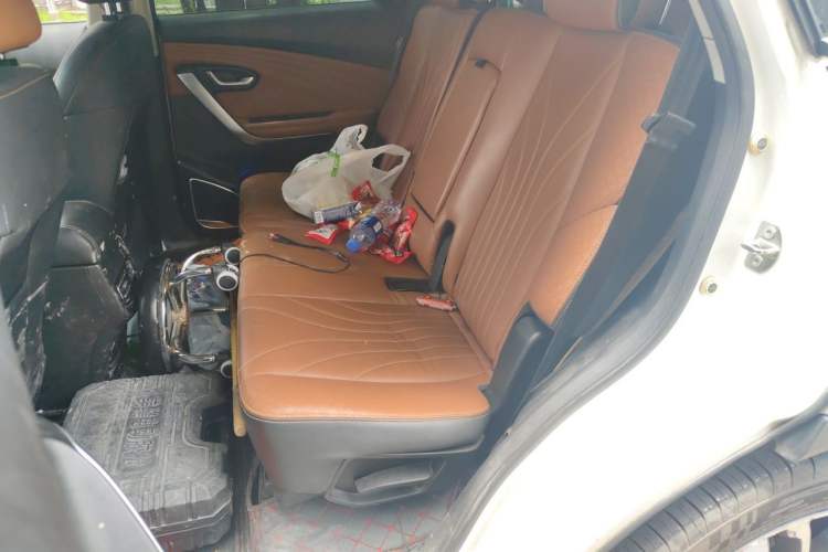 Used JETOUR X70 2018 1.5T Automatic Luxury Edition Left Rear Seat