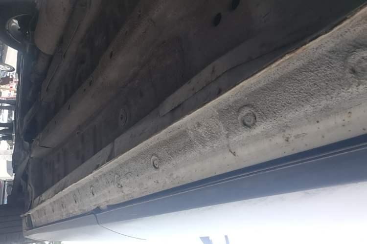 Used JETOUR X70 2018 1.5T Manual Comfort Edition Left Side Sill