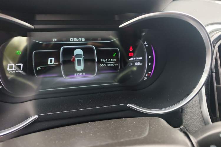 Used JETOUR X70 2018 1.5T Automatic YueXing Edition Odometer Close Up