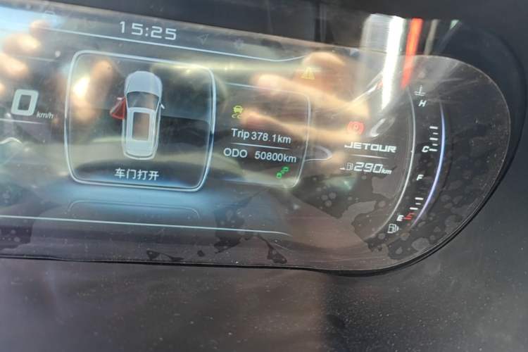 Used JETOUR X70 2018 1.5T Manual Enjoyment Edition Odometer Close Up