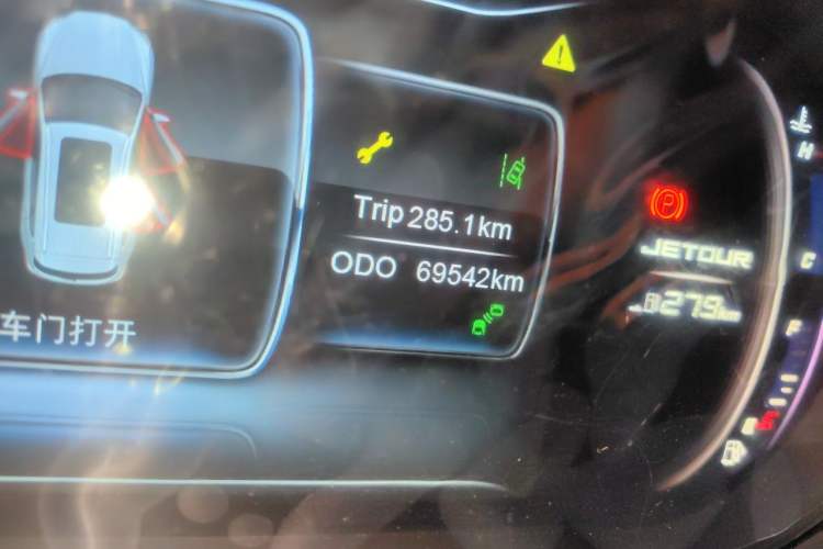 Used JETOUR X70 2018 1.5T Manual Enjoyment Edition Odometer Close Up