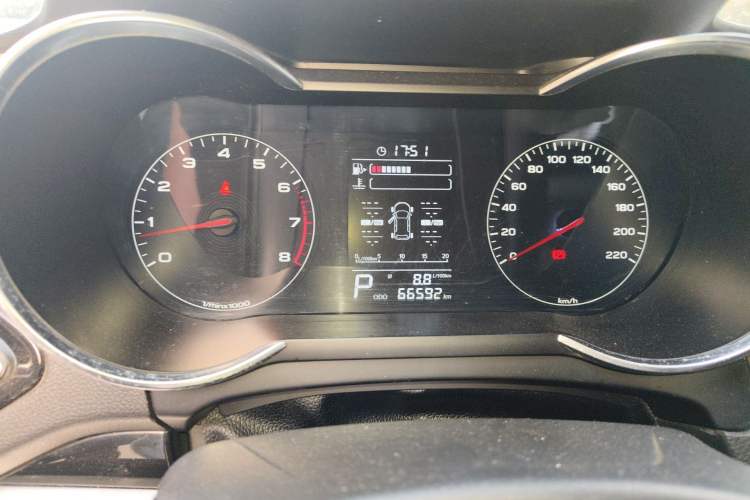 Used JETOUR X70 2018 1.5T Automatic YueXing Edition Odometer Close Up