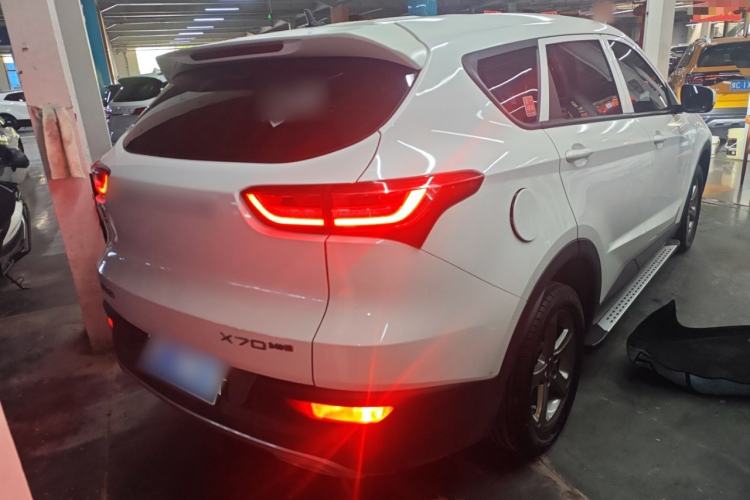 Used JETOUR X70 2018 1.5T Manual Jingxing Edition Rear Right 45 Deg