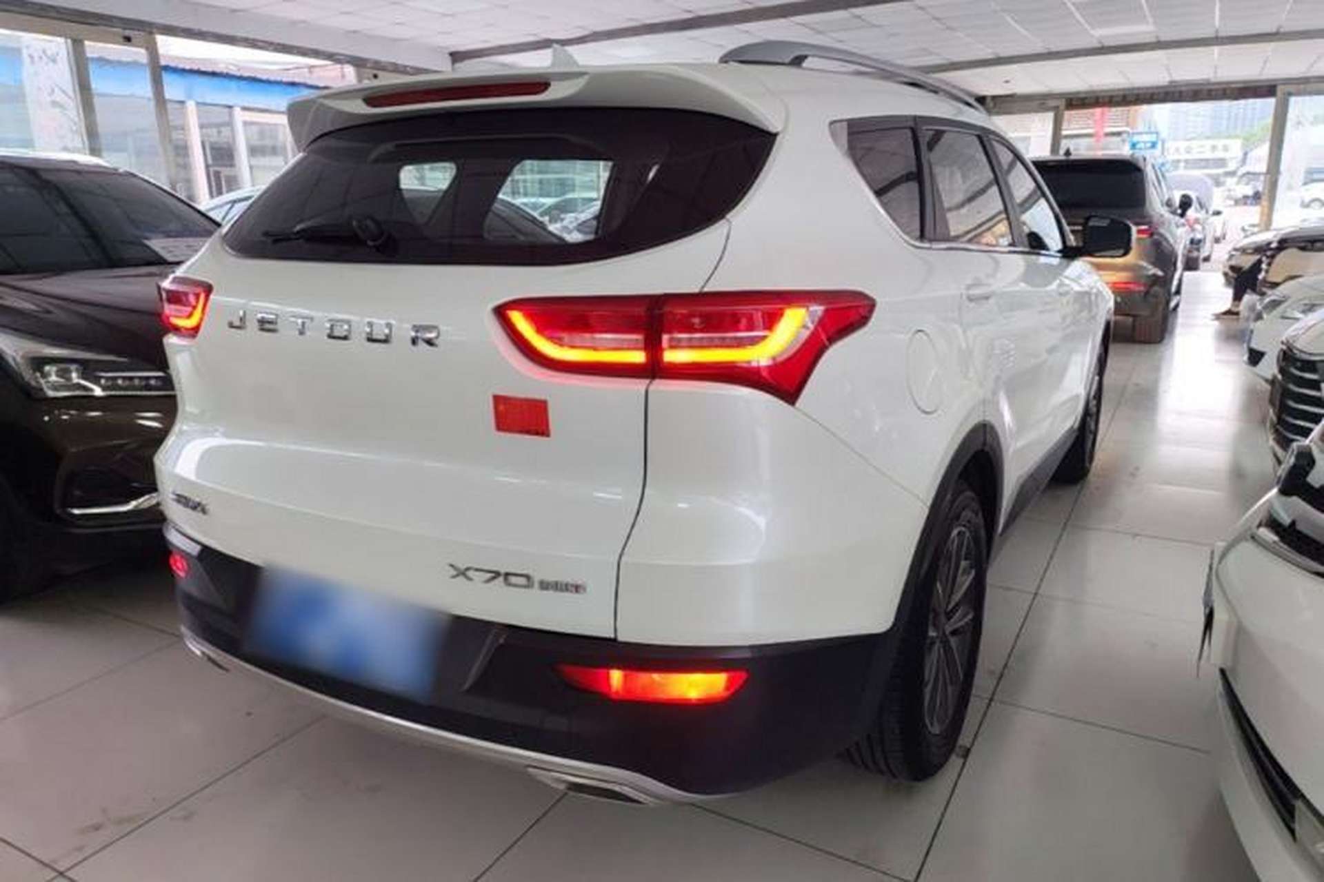 Used JETOUR X70 2018 1.5T Automatic YueXing Edition Rear Right 45 Deg