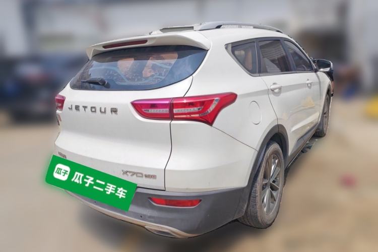 Used JETOUR X70 2018 1.5T Automatic YueXing Edition Rear Right 45 Deg