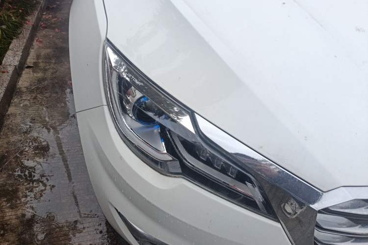 Used JETOUR X70 2018 1.5T Manual Jingxing Edition Right Front Headlight