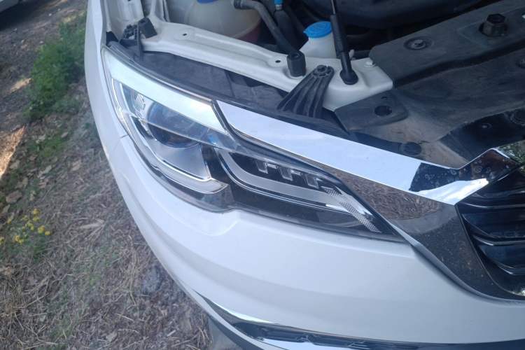 Used JETOUR X70  Right Front Headlight